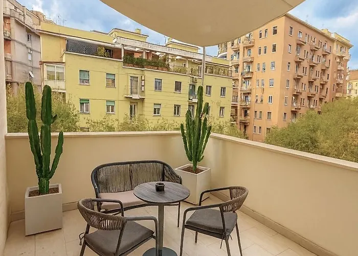 J Maluni Ξενοδοχείο 4*