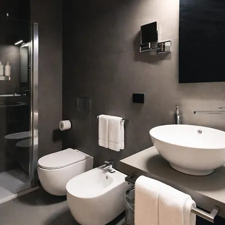 מלון J Maluni רומא